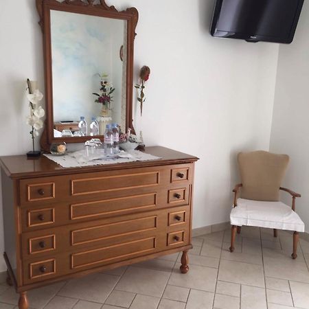 Chambres D'Hotes Chez Coco Saint-Georges-de-Reneins 객실 사진